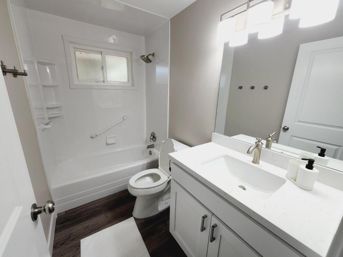 3 Bed 2 Bath Full Accessible Townhome In Heart Of Slc South Jordan Exterior photo